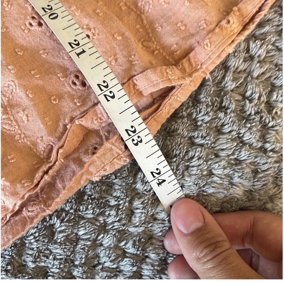XL JOIE Eyelet Boho Fairy scoop neck w/ long ties style cottage blouse in Peach - Picture 9 of 11